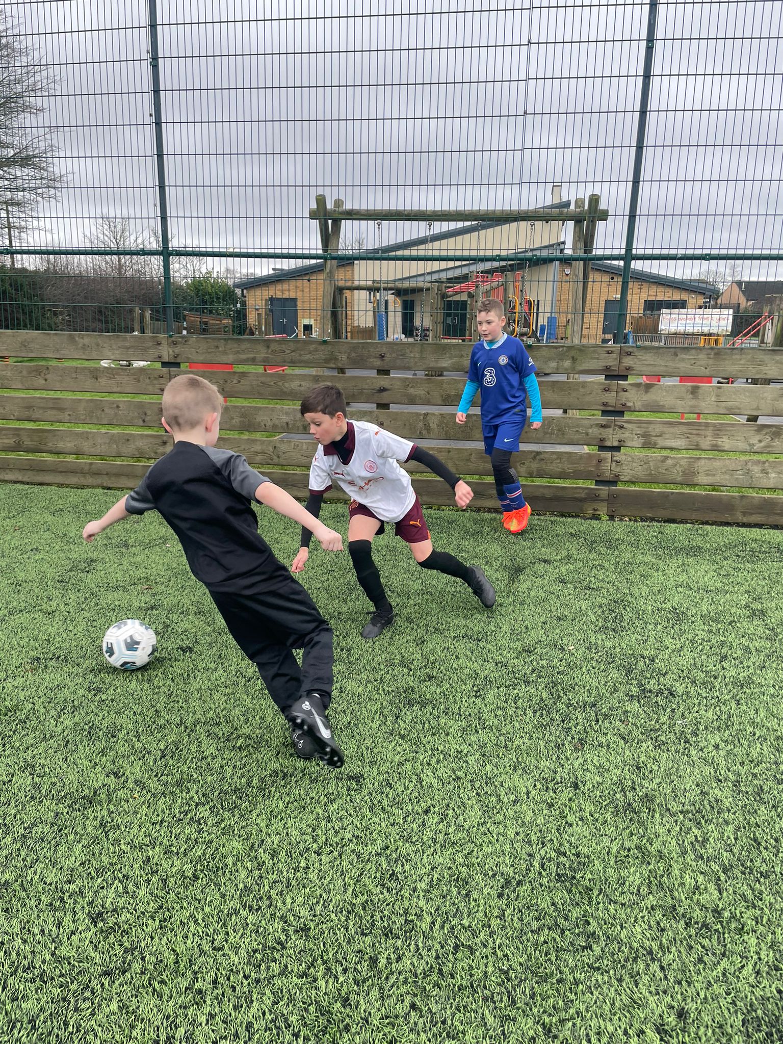 d7942a33-fc59-4c47-a0ee-57406a60b574