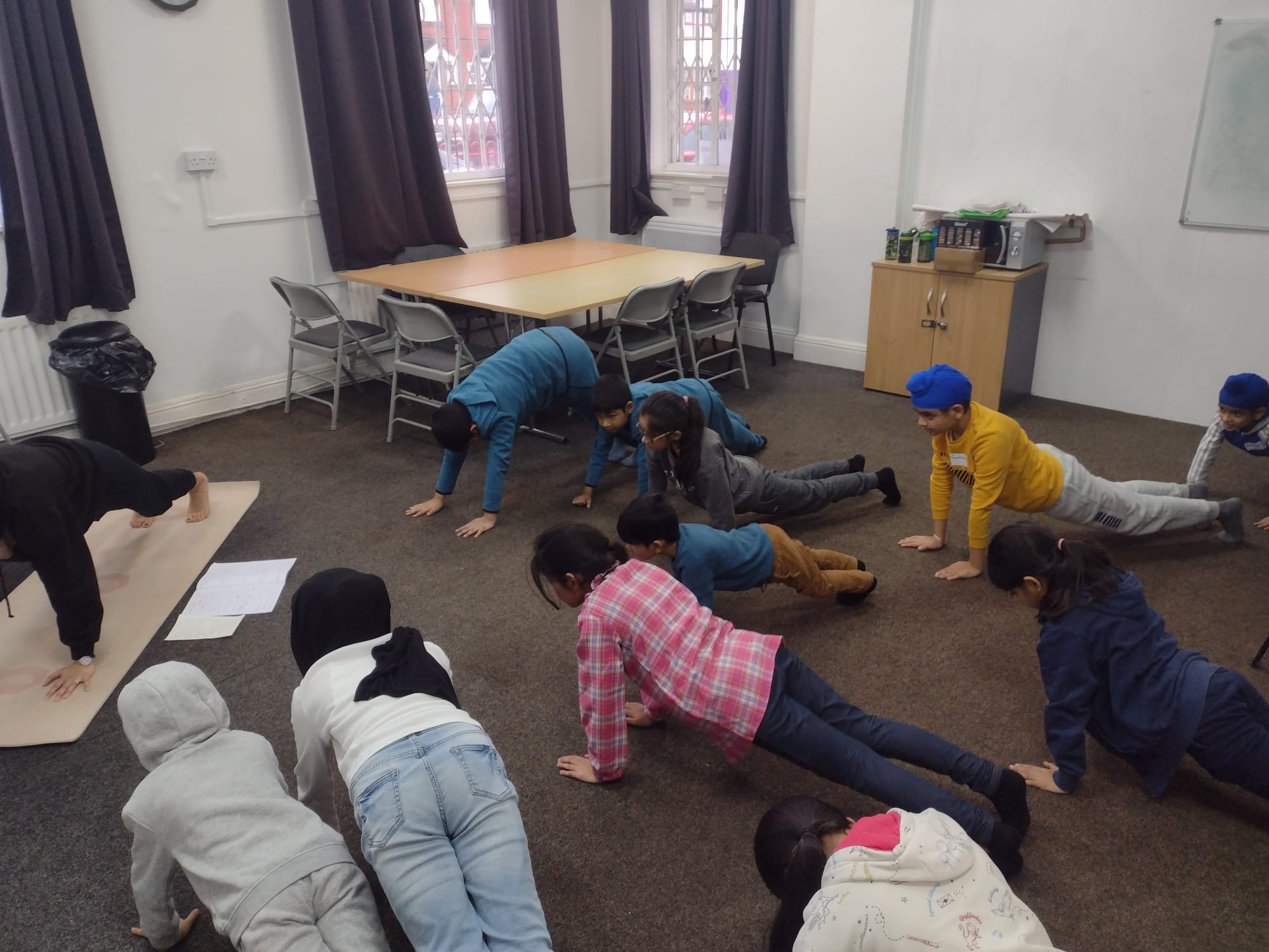 f1c4096b-42c2-4cae-a3cf-dec88c5c601d