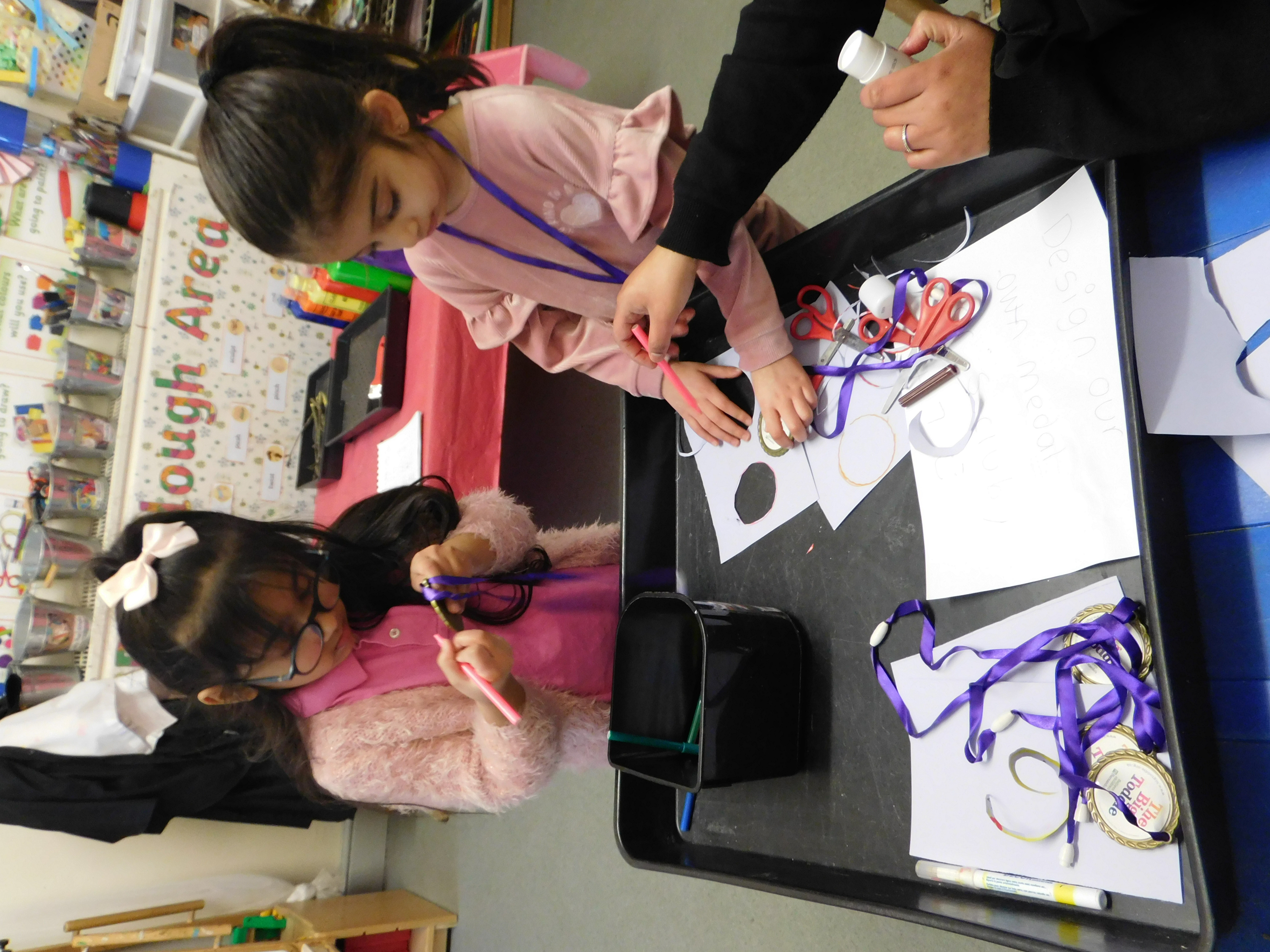 15a. Haf 2024 - Haf Photos. Sadwica