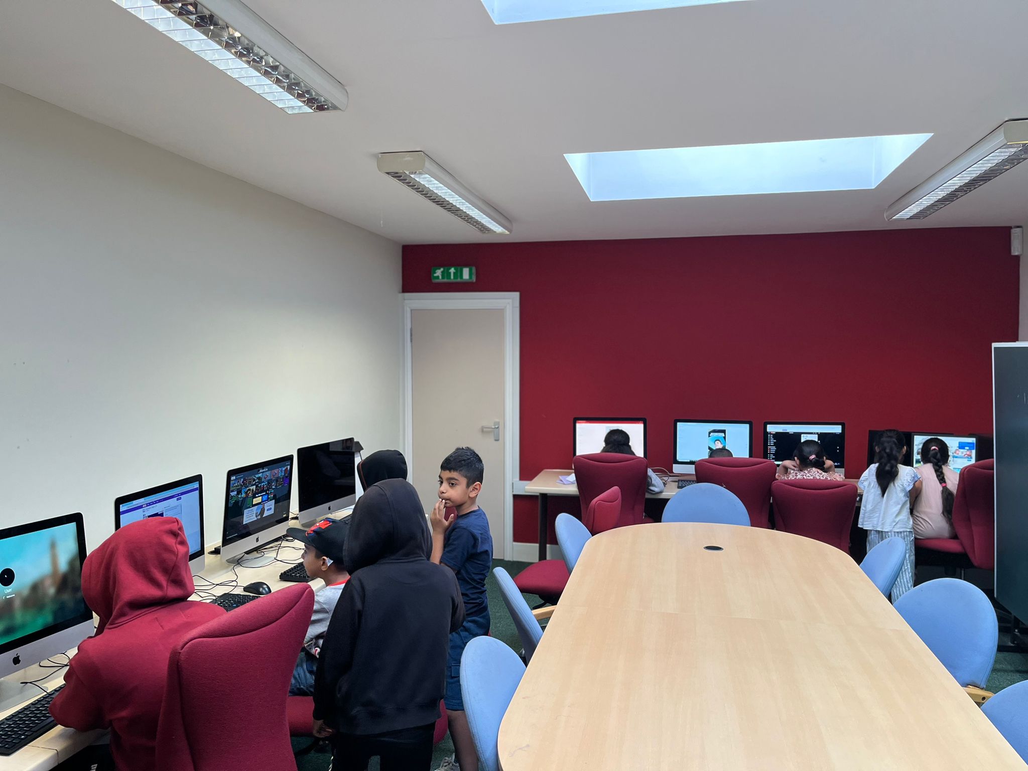 WhatsApp Image 2024-08-14 at 15.57.58 (1)