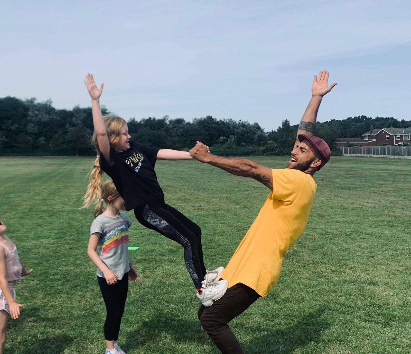 WhatsApp Image 2025-03-19 at 16.42.18