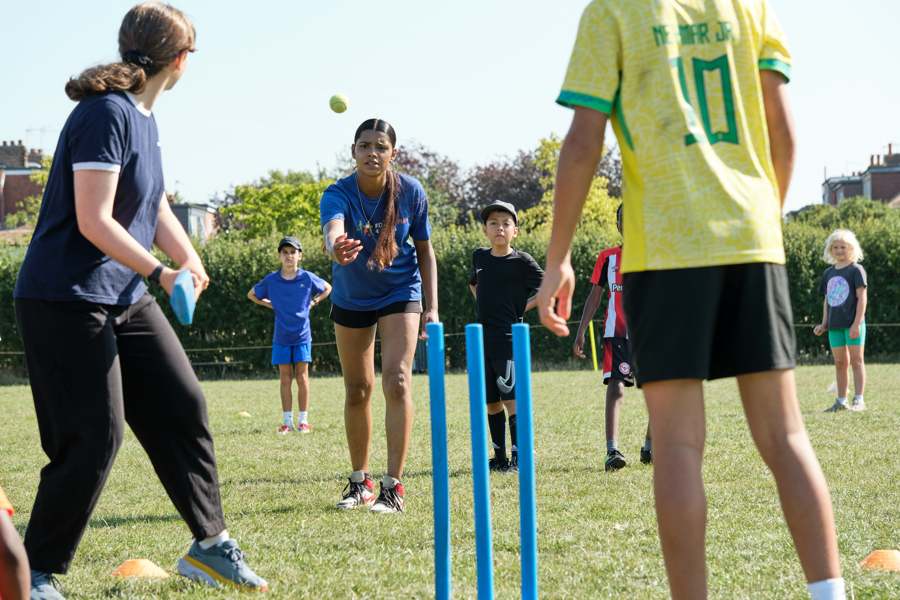 AnnaLachlan FF4K Mon 182s