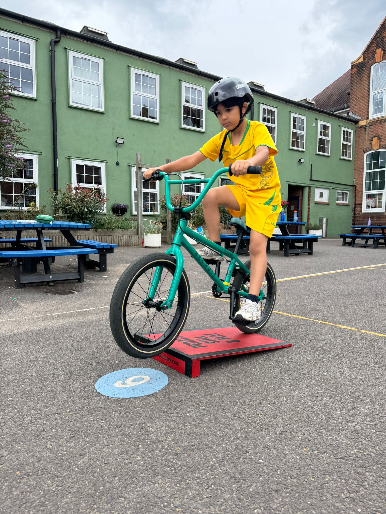 BMX - SP - CHILD JUMP. 2