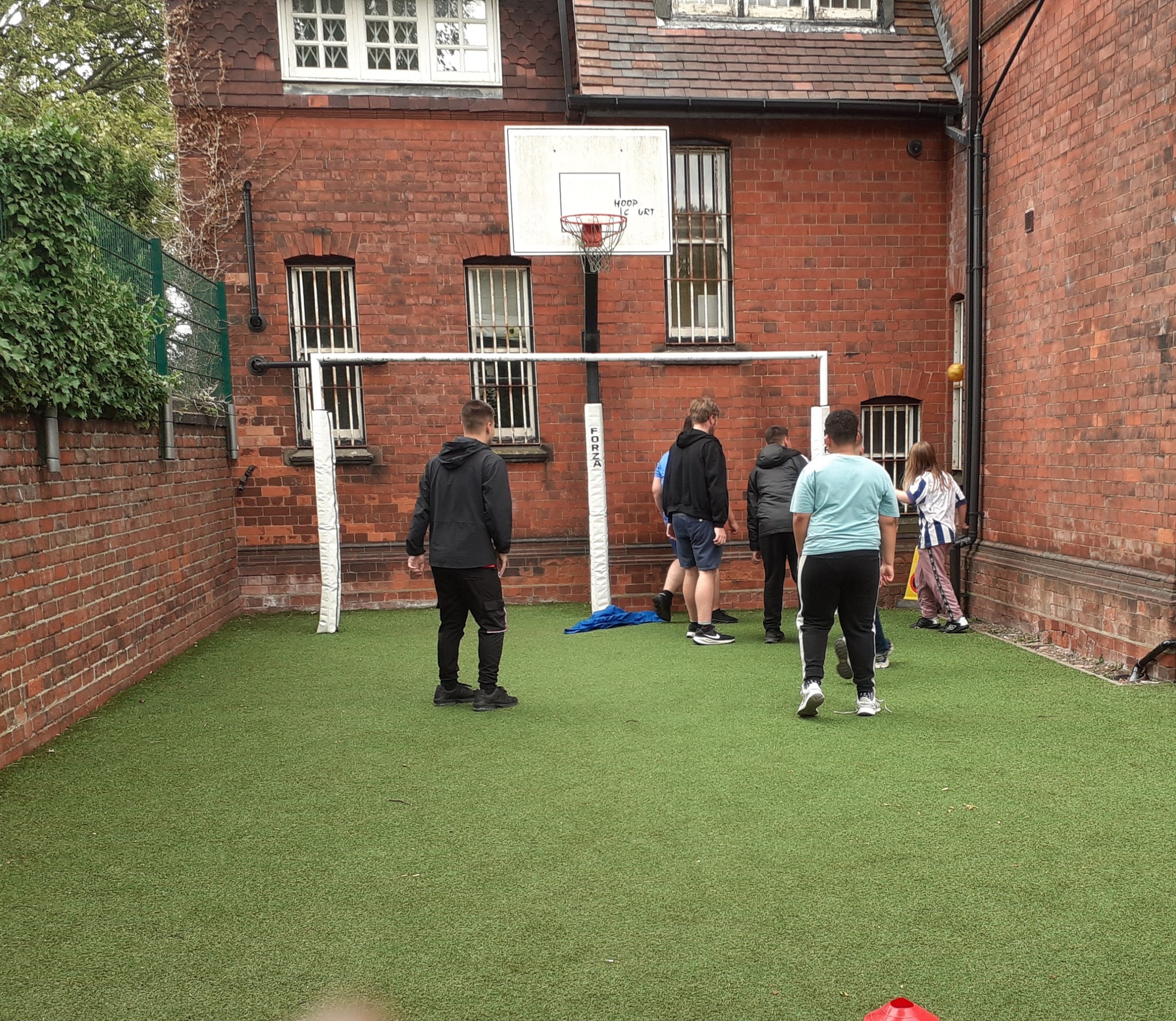 527910531_806432101712395_5078320165555934963_n