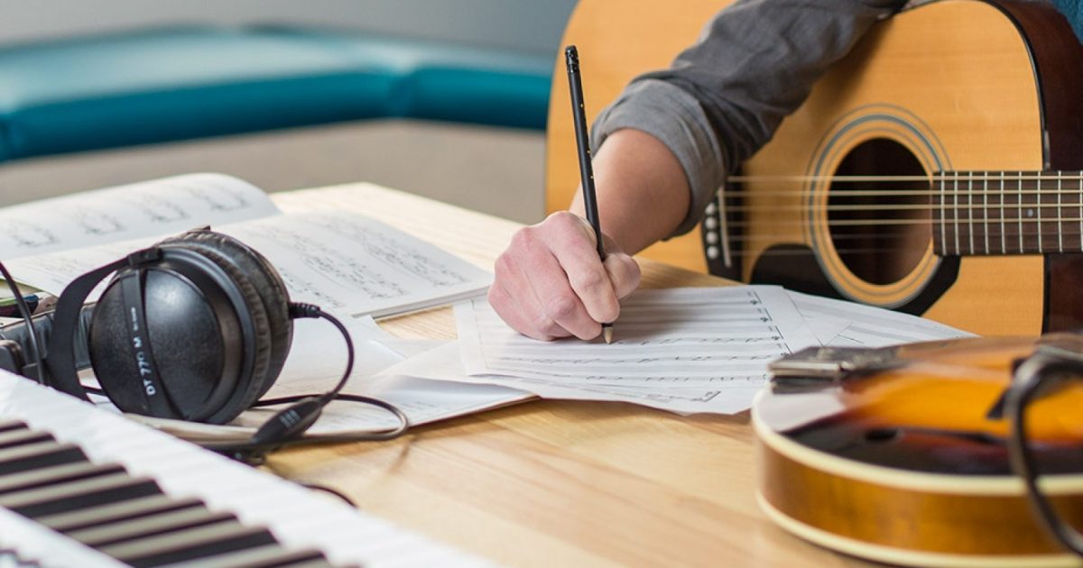 Songwriting-pic