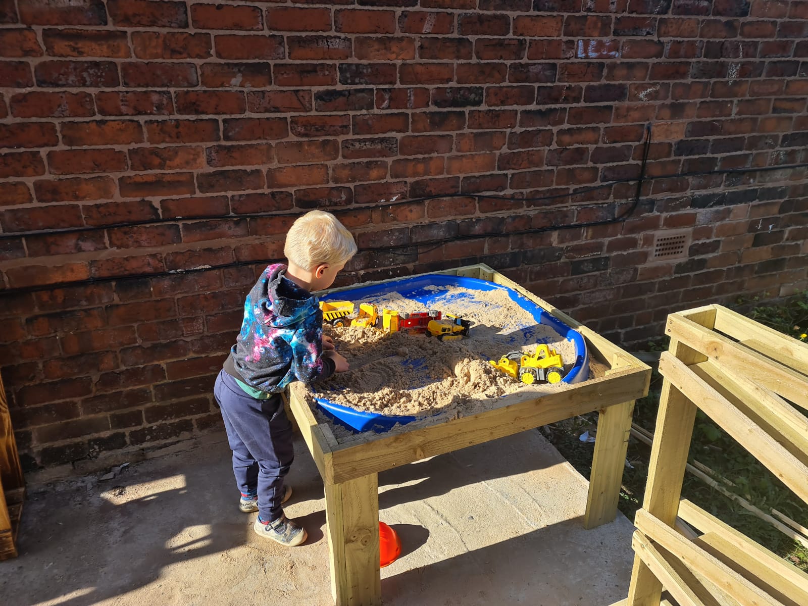 4f0be02e-09aa-4c42-beaa-cc4abb2c5291