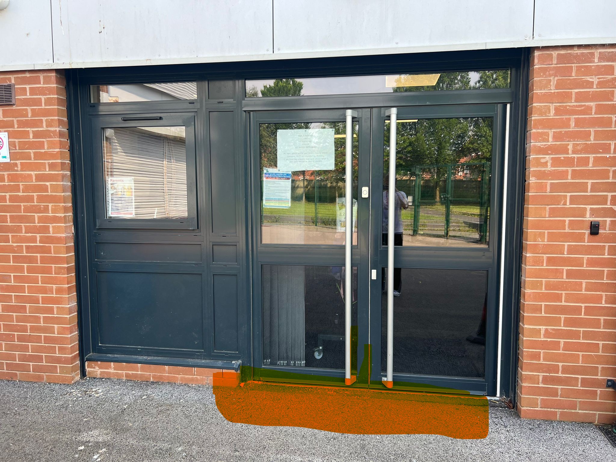 SEND DOOR 