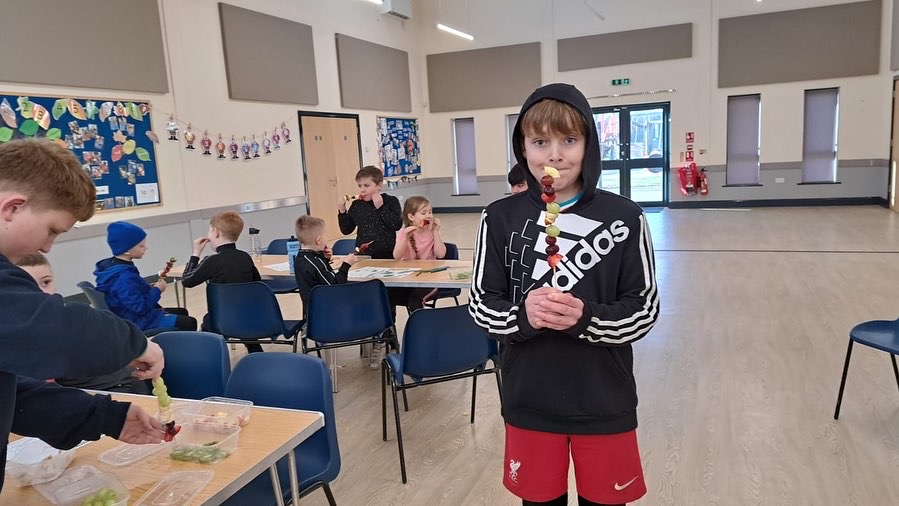 F9315460-F1D3-4C61-AE74-F79B26623F44